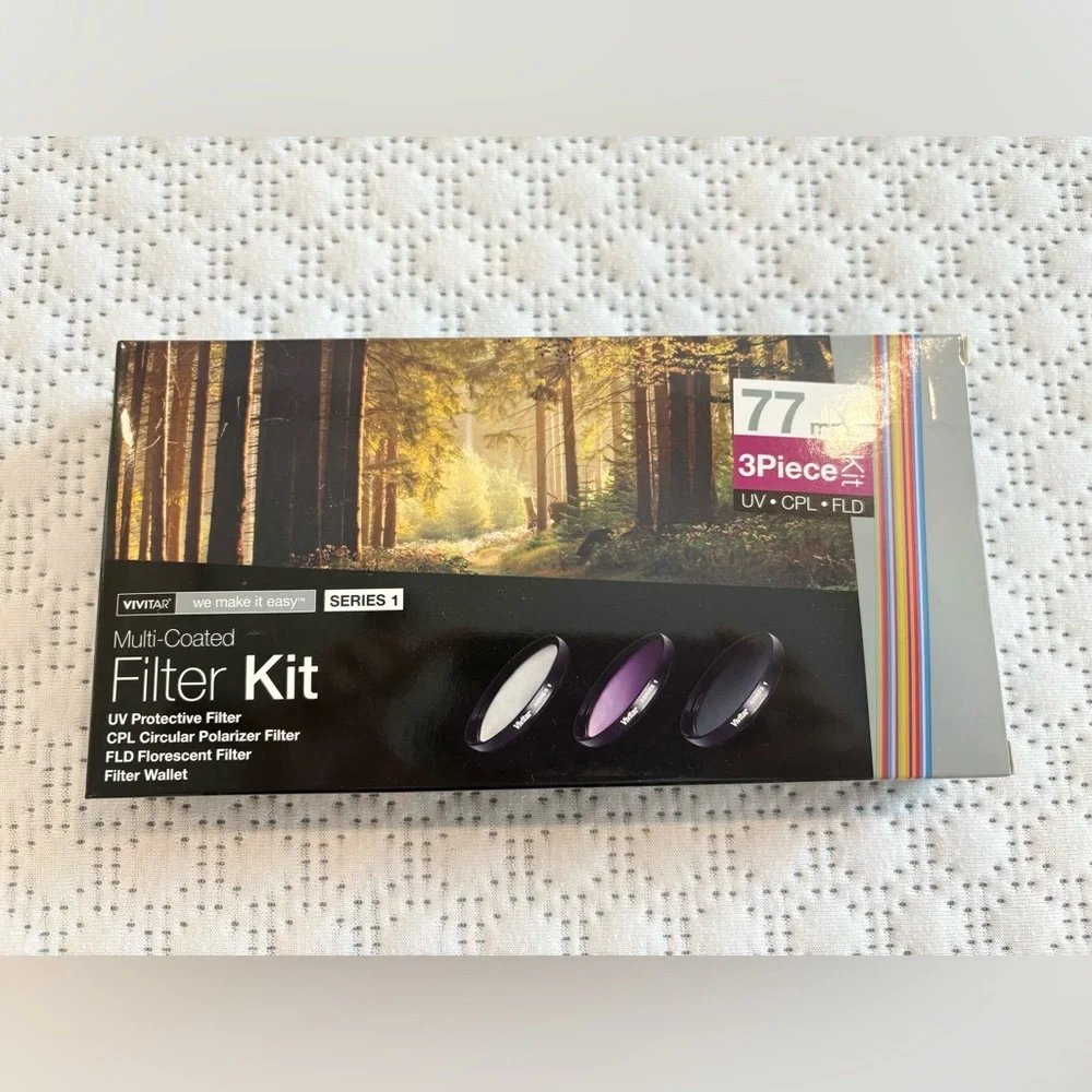 Vivitar 77mm Multi coated 3 piece filter kit VIVFK377
